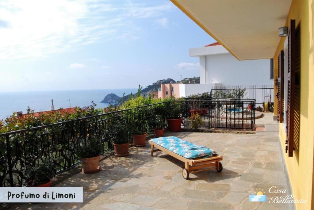 Casa Bellavista Apartment Bergeggi Exterior photo